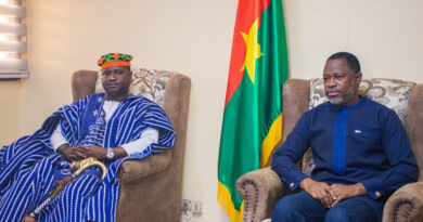 𝐀𝐮𝐝𝐢𝐞𝐧𝐜𝐞 𝐚𝐮𝐩𝐫𝐞̀𝐬 𝐝𝐮 𝐦𝐢𝐧𝐢𝐬𝐭𝐫𝐞 𝐝’𝐄𝐭𝐚𝐭, 𝐄́𝐦𝐢𝐥𝐞 𝐙𝐄𝐑𝐁𝐎, 𝐌𝐢𝐧𝐢𝐬𝐭𝐫𝐞 𝐝𝐞 𝐥’𝐀𝐝𝐦𝐢𝐧𝐢𝐬𝐭𝐫𝐚𝐭𝐢𝐨𝐧 𝐓𝐞𝐫𝐫𝐢𝐭𝐨𝐫𝐢𝐚𝐥𝐞 𝐞𝐭 𝐝𝐞 𝐥𝐚 𝐌𝐨𝐛𝐢𝐥𝐢𝐭𝐞́.