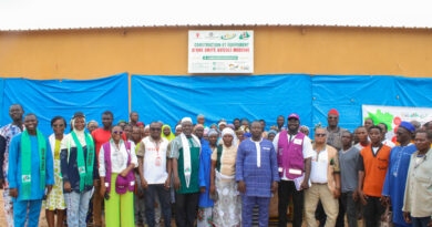 Projet Ben Kadi : deux fermes avicoles modernes remises aux communautés de Lemouroudougou et Toumousseni